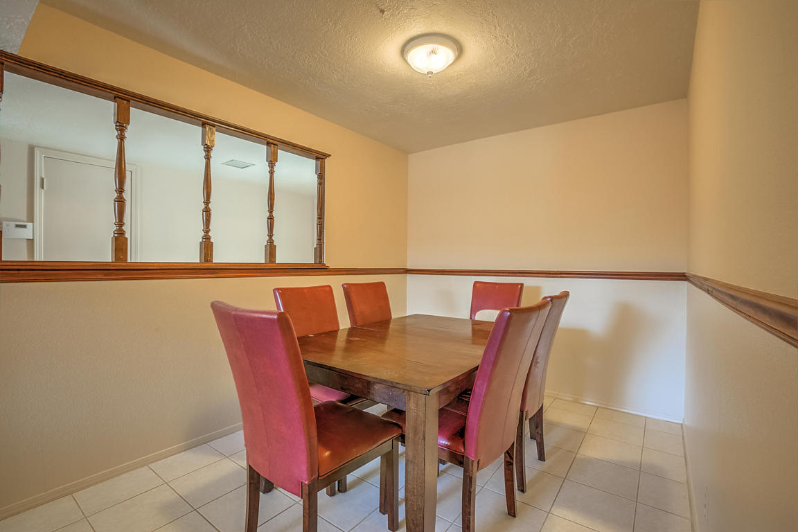 7532 Capulin Road NE, Albuquerque, NM 87109