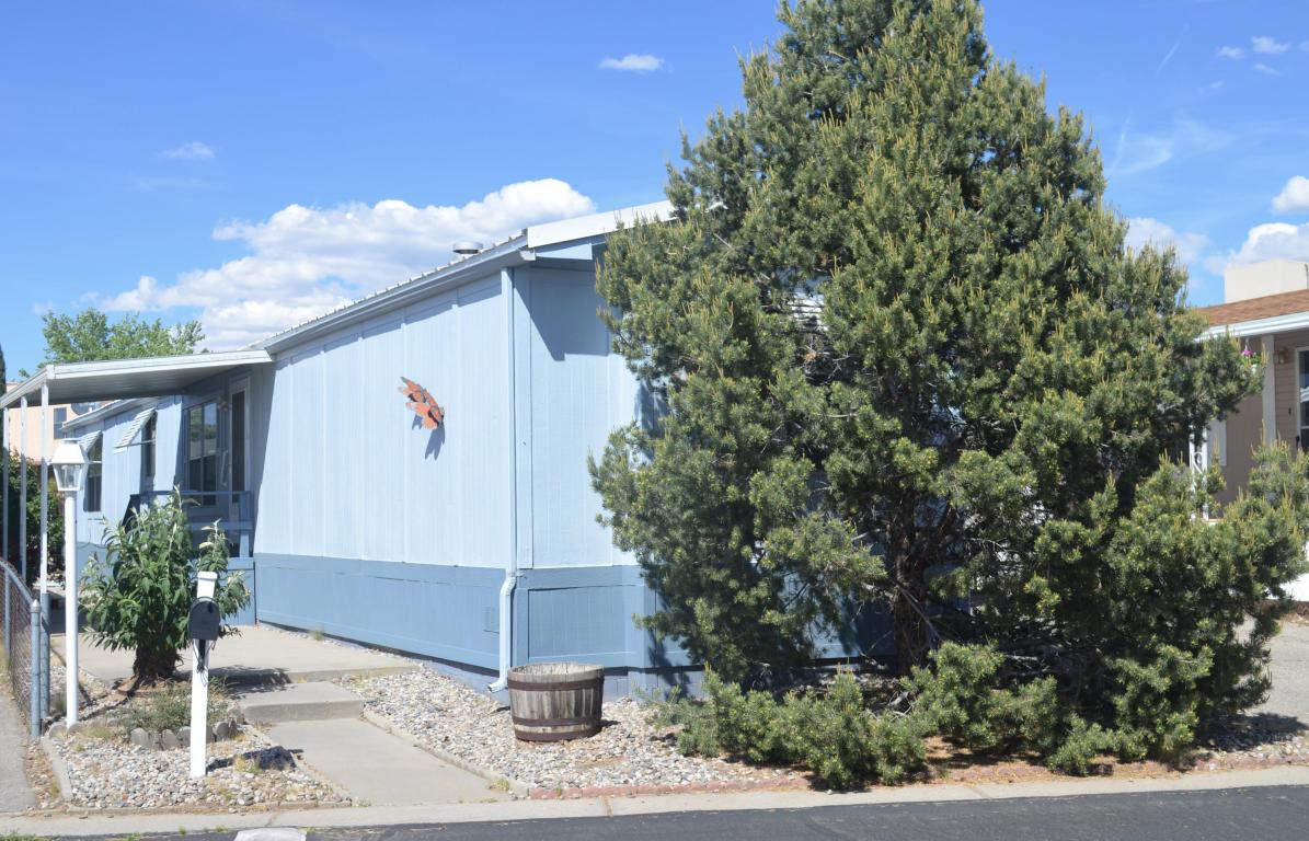 7221 Gatling Drive NE, Albuquerque, NM 87109