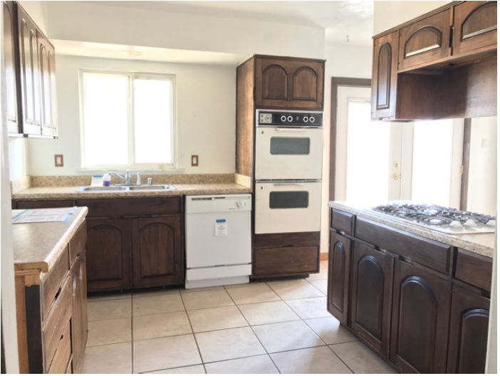 4512 Palo Duro AveAlbuquerque, NM, 87110Bernalillo County