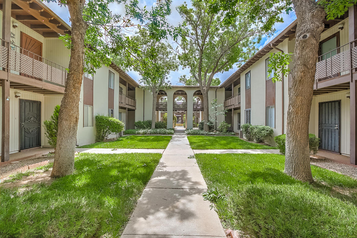 1601 Pennsylvania Street NE, Albuquerque, NM 87110