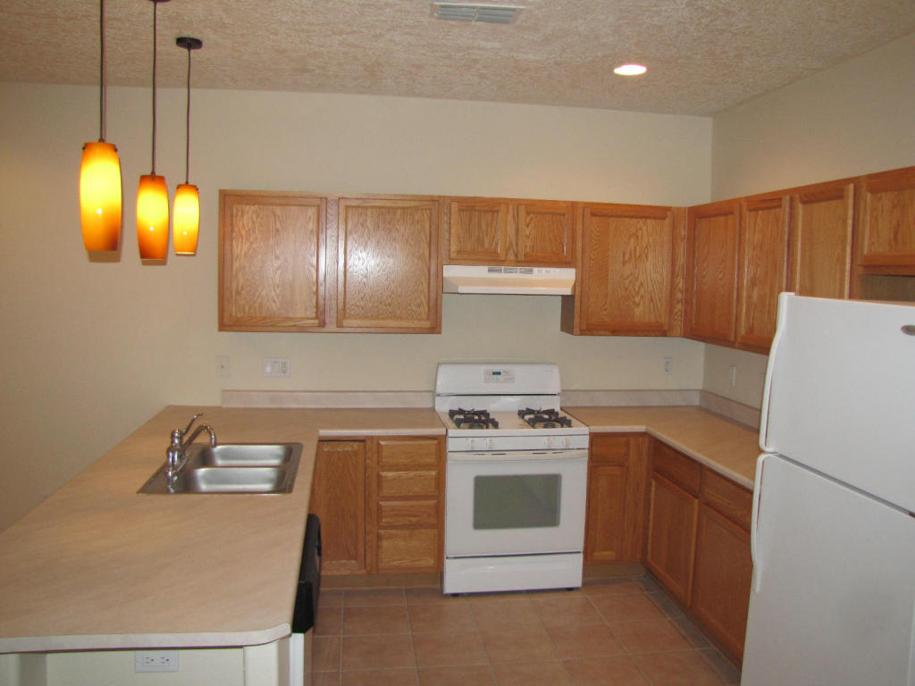 9720 Lagrima De Oro Road NE, Albuquerque, NM 87111