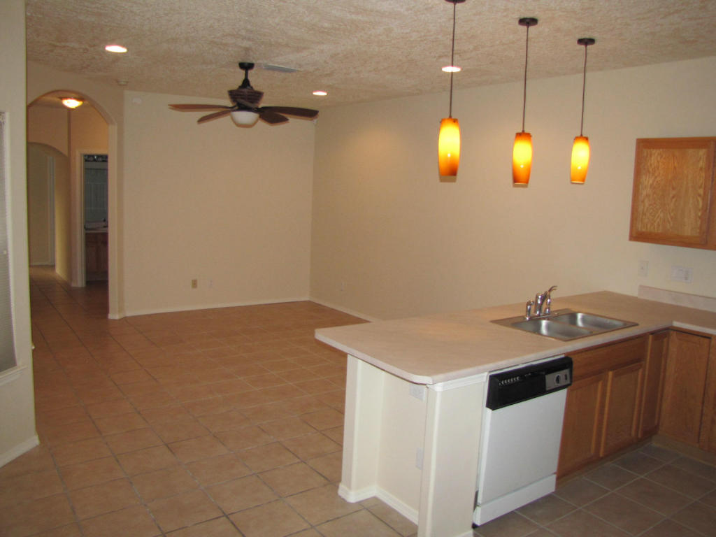 9720 Lagrima De Oro Road NE, Albuquerque, NM 87111