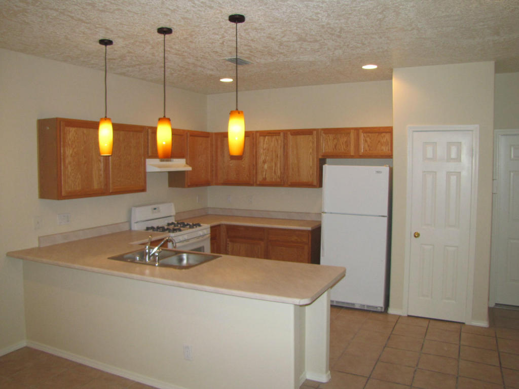 9720 Lagrima De Oro Road NE, Albuquerque, NM 87111