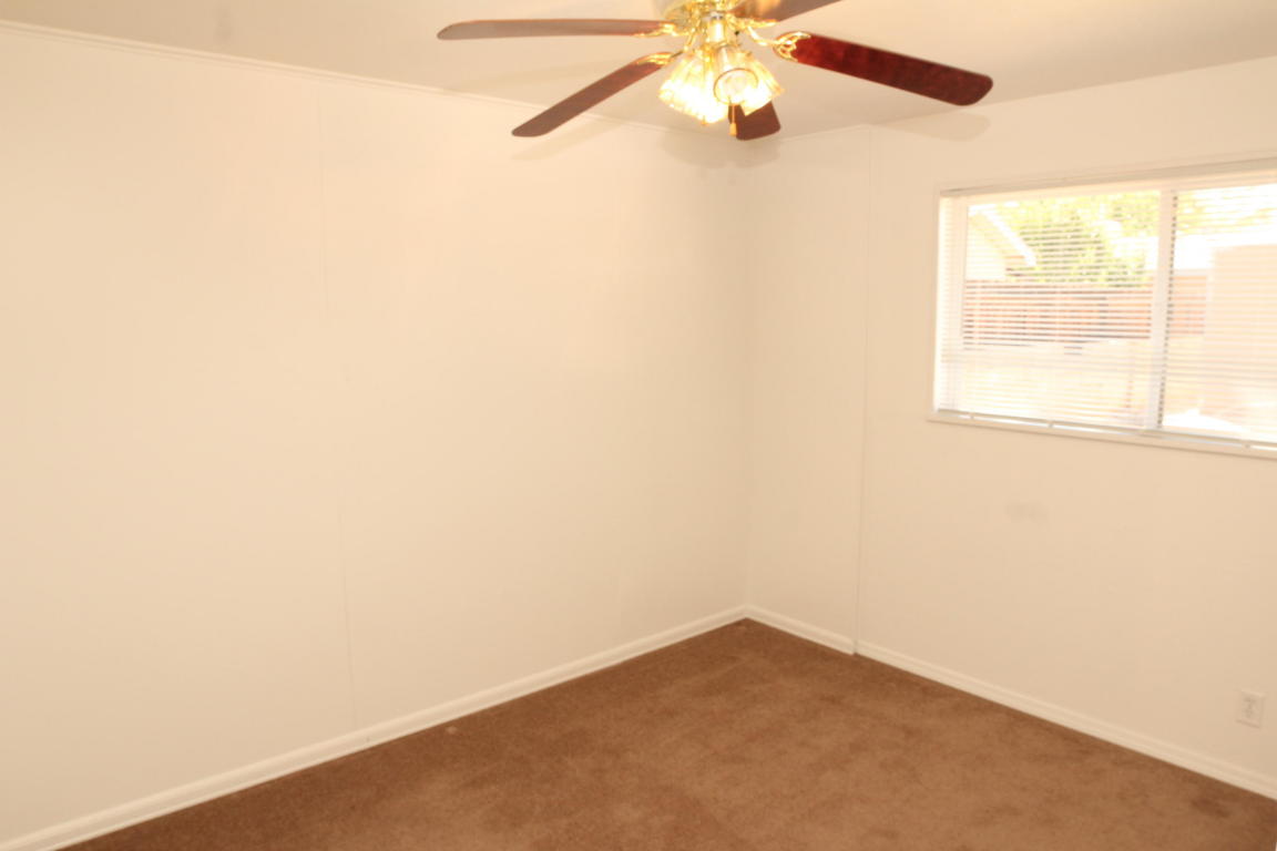 10710 Fairbanks Road NE, Albuquerque, NM 87112