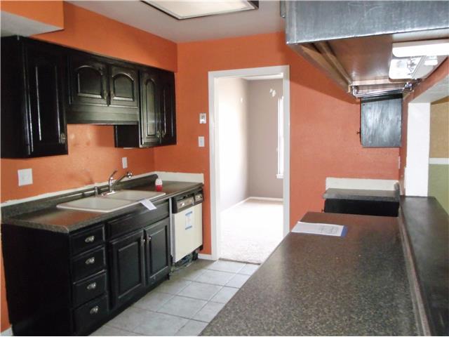 12116 Apache Ave NEAlbuquerque, NM, 87112Bernalillo County