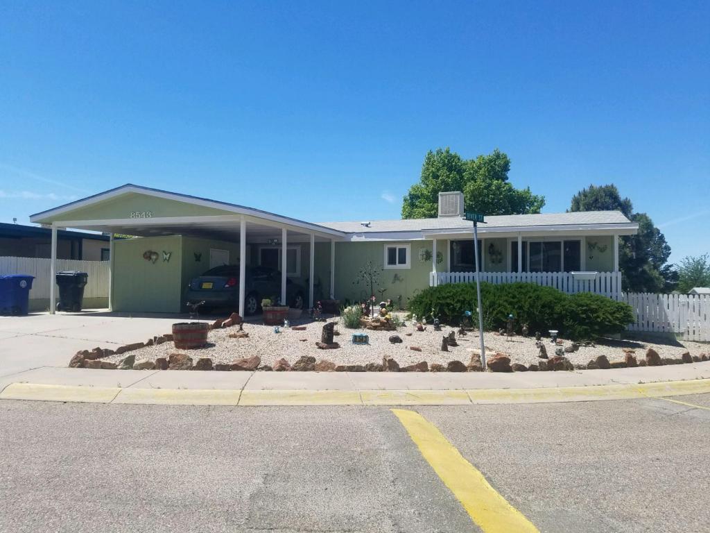8543 River Street NE, Albuquerque, NM 87113