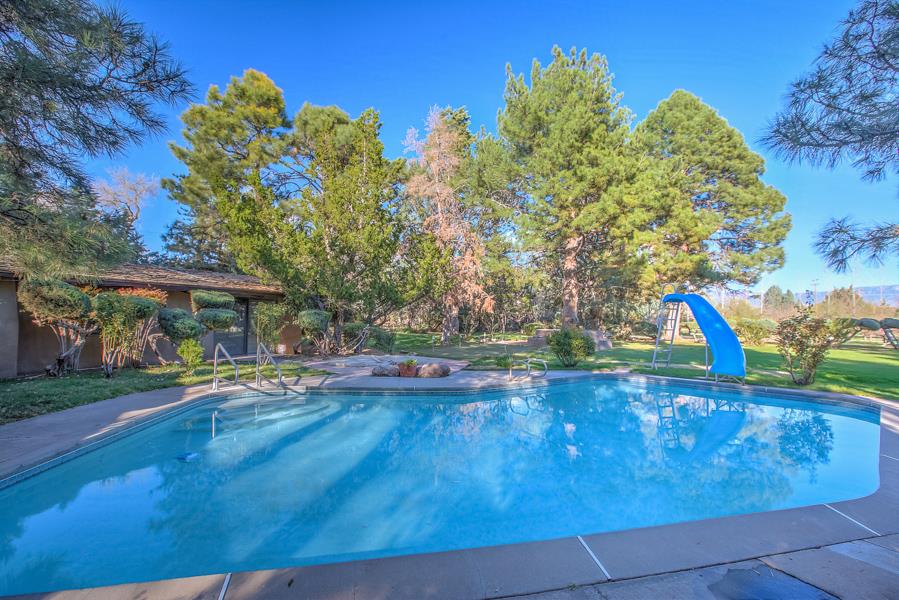 8635 Rio Grande Blvd, Albuquerque, NM 87114