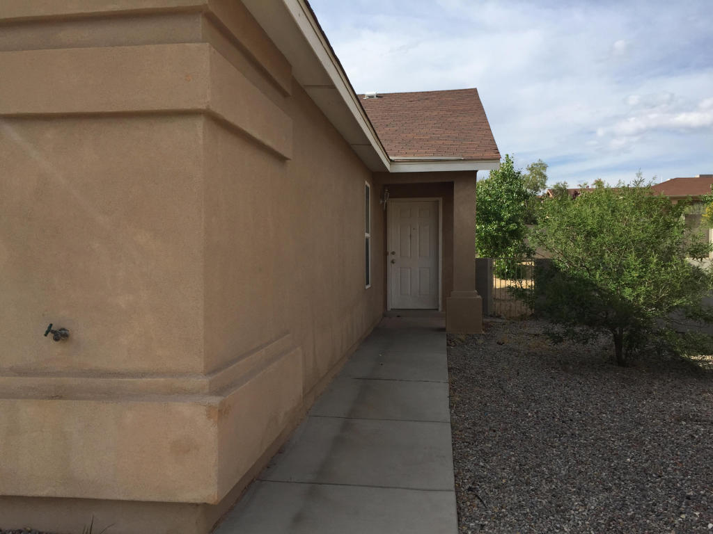6003 Hemlock Avenue NW, Albuquerque, NM 87114