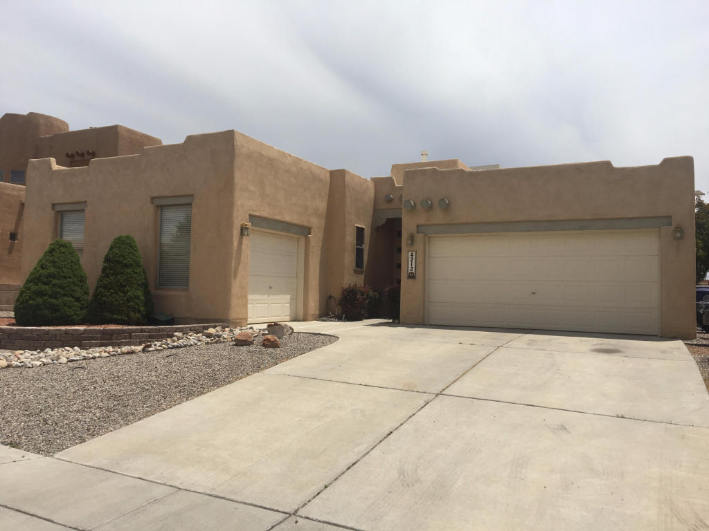 4212 Camelback Road NW, Albuquerque, NM 87114