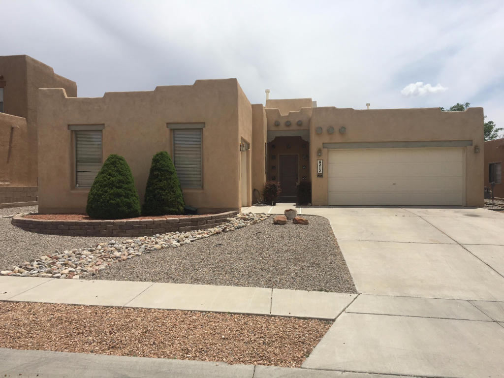 4212 Camelback Road NW, Albuquerque, NM 87114