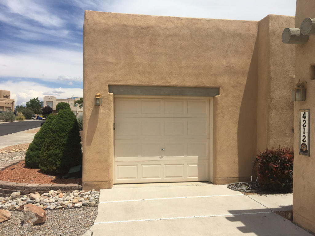 4212 Camelback Road NW, Albuquerque, NM 87114