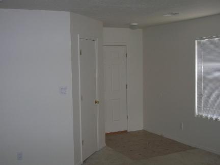 8100 Crimson Avenue NW, Albuquerque, NM 87120