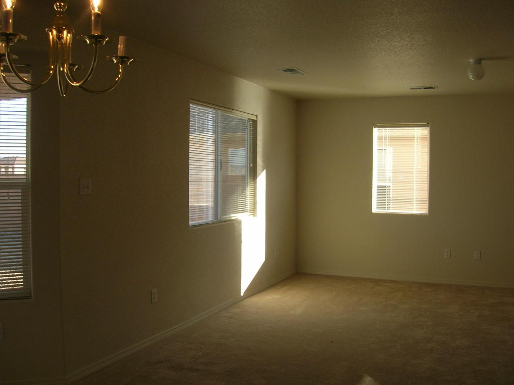3316 Crimson Rose Lane SW, Albuquerque, NM 87121