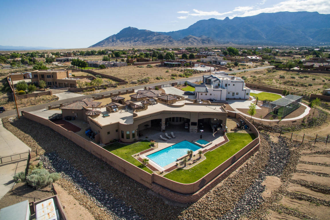 9320 Modesto Avenue NE, Albuquerque, NM 87122