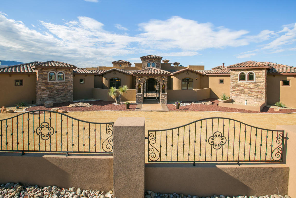 9320 Modesto Avenue NE, Albuquerque, NM 87122