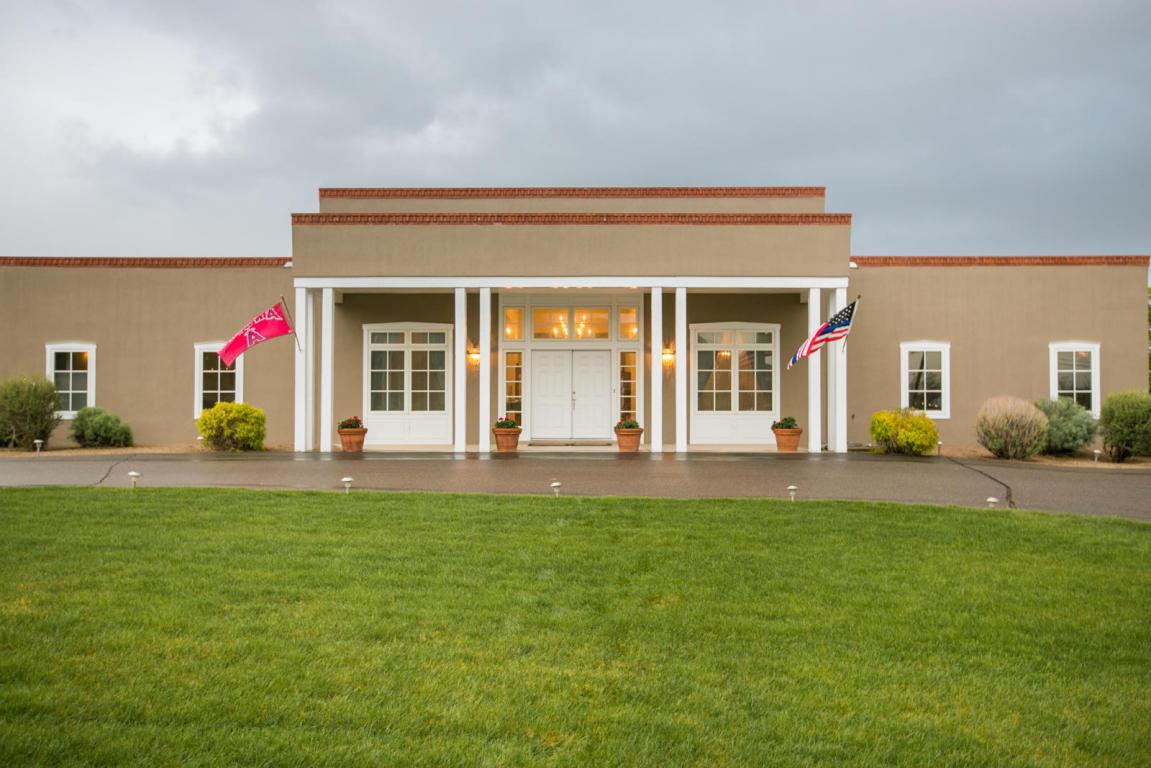 12104 Modesto Avenue NE, Albuquerque, NM 87122