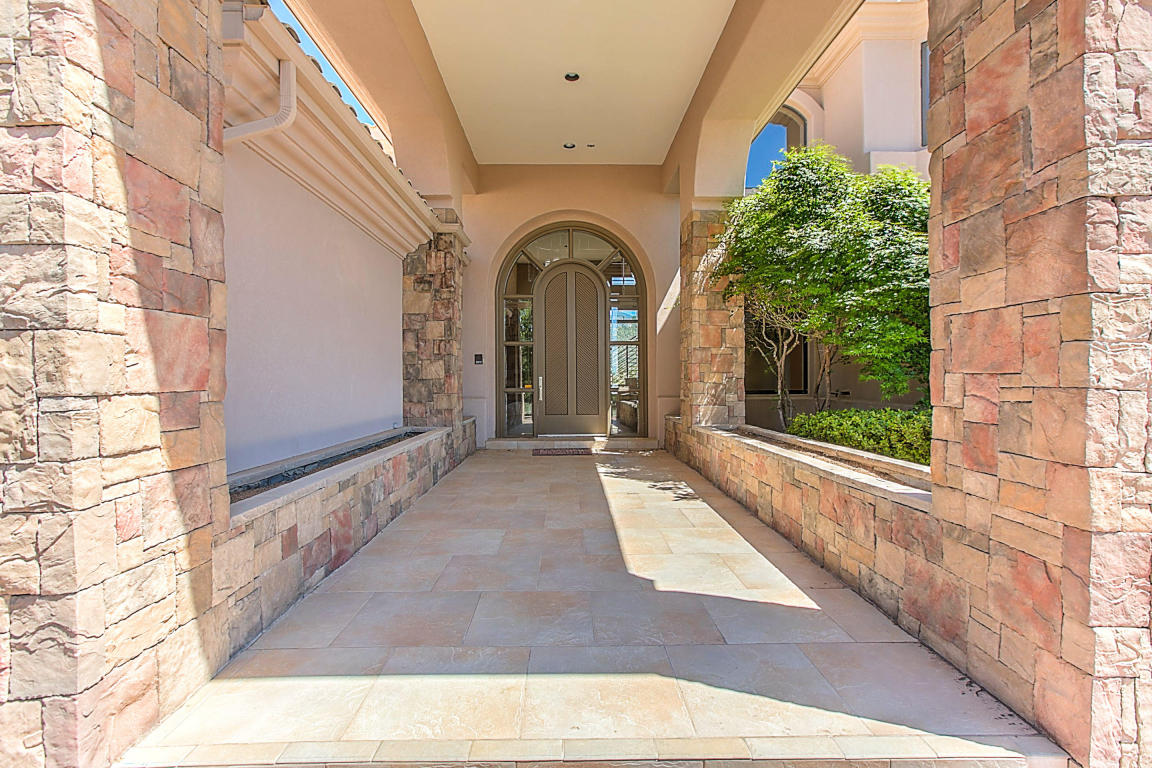 1437 Honeysuckle Drive NE, Albuquerque, NM 87122
