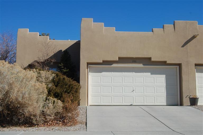 228 Glenridge Park Lane NE, Albuquerque, NM 87123