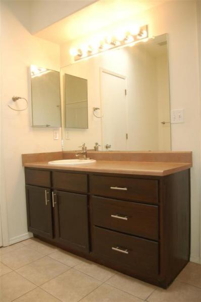 228 Glenridge Park Lane NE, Albuquerque, NM 87123