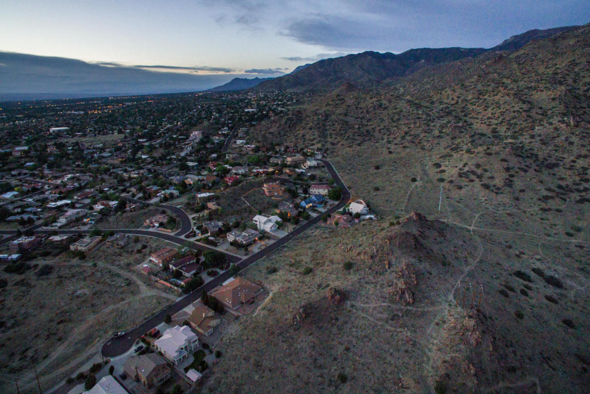 Camino de la Sierra Lot 3 NE, Albuquerque, NM 87123