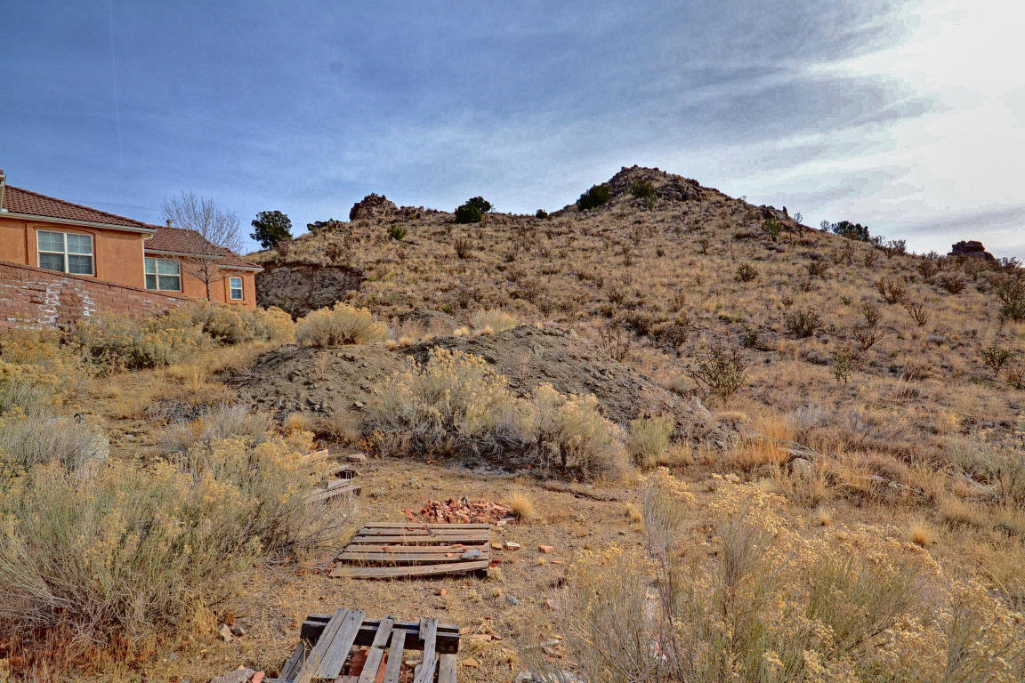 Camino de la Sierra lot 4 NE, Albuquerque, NM 87123