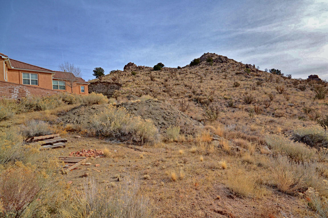 Camino de la Sierra lot 4 NE, Albuquerque, NM 87123
