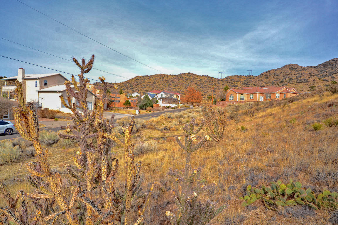 Camino de laSierra lot 2 NE, Albuquerque, NM 87123