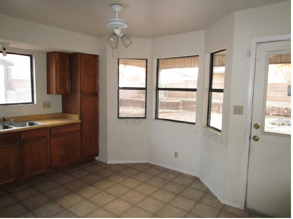 127 Pearl Dr NERio Rancho, NM, 87124Sandoval County