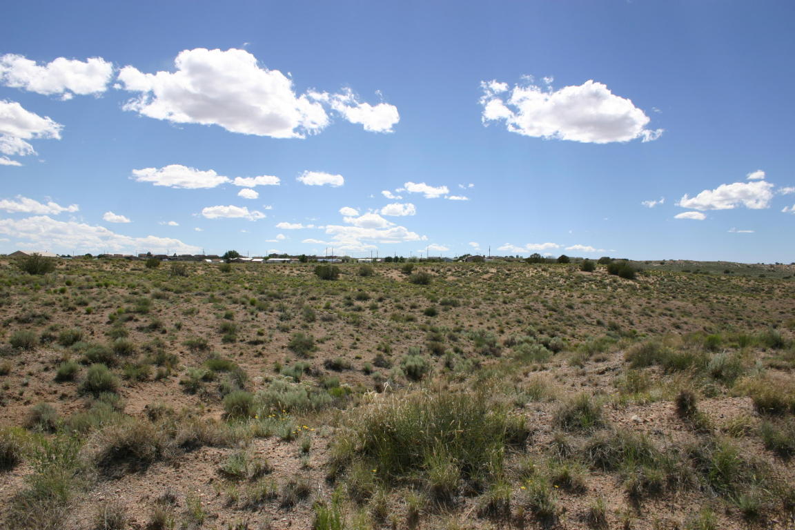 Elm  Place NE, Rio Rancho, NM 87124