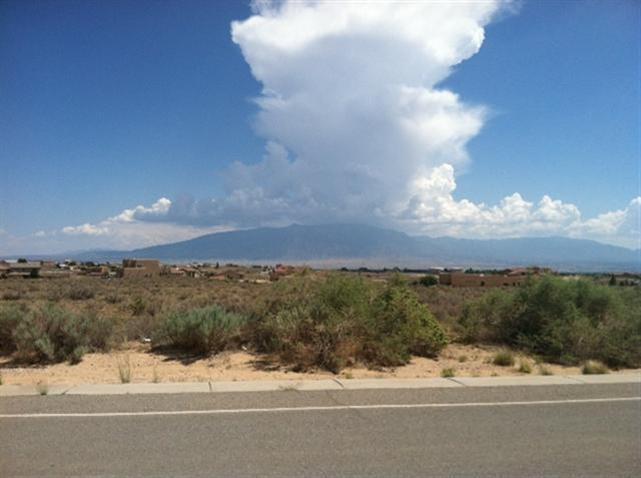 10th Street NE, Rio Rancho, NM 87124