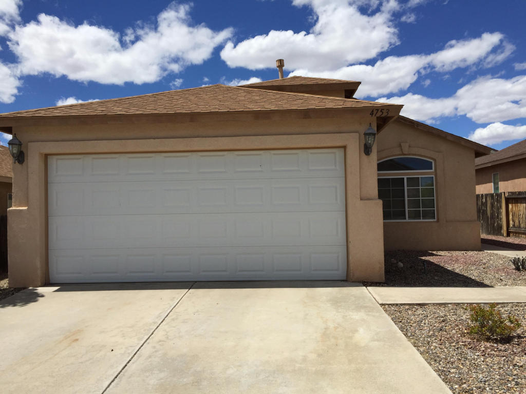 4753 Kelly Way NE, Rio Rancho, NM 87144
