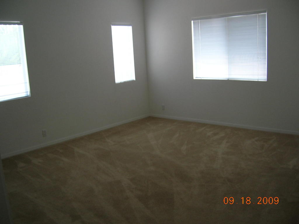 7083 Husky Drive NE, Rio Rancho, NM 87144
