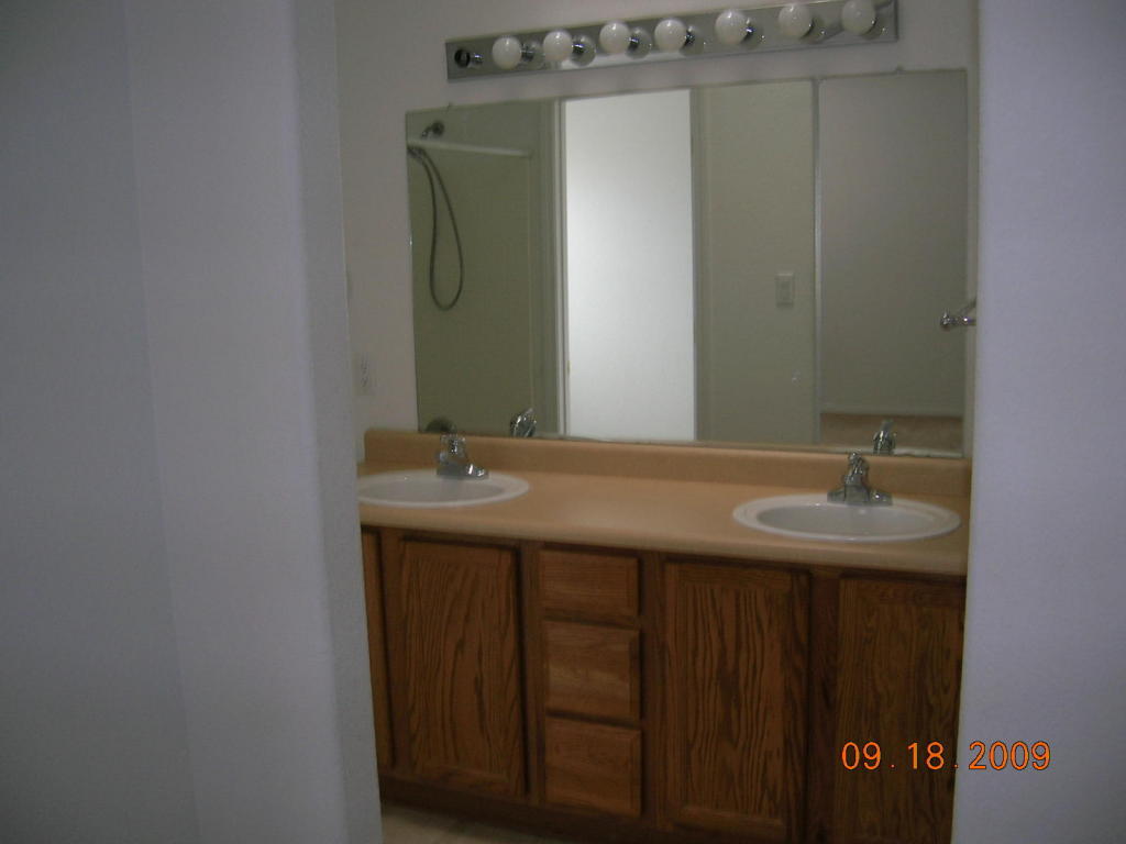 7083 Husky Drive NE, Rio Rancho, NM 87144