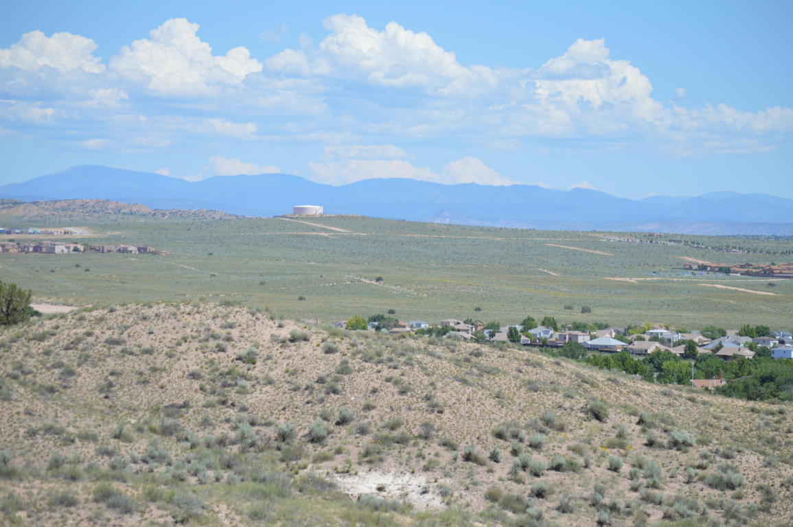 1102 11th Avenue NE, Rio Rancho, NM 87144
