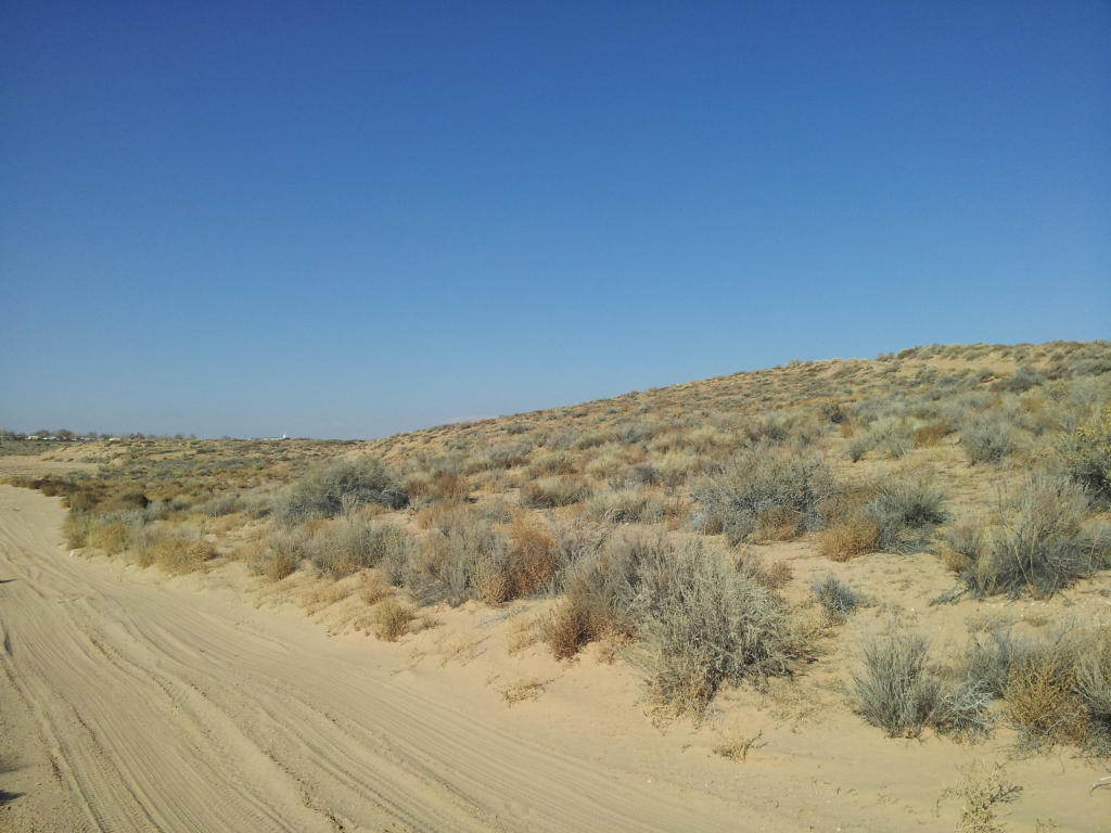 1510 Grano  Road NE, Rio Rancho, NM 87144