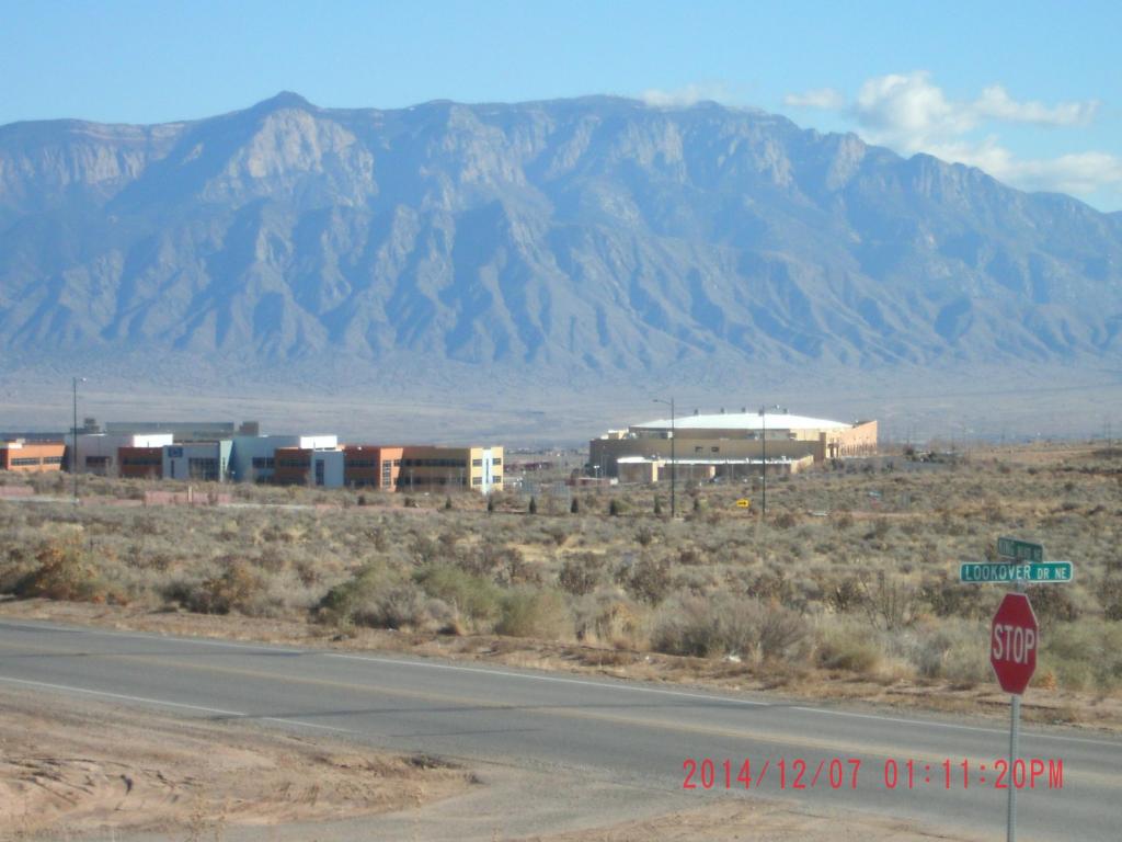 1721 King Boulevard NE, Rio Rancho, NM 87144
