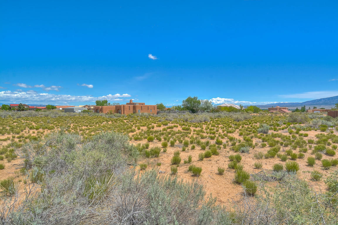 1800 Coulter Street NE, Rio Rancho, NM 87144