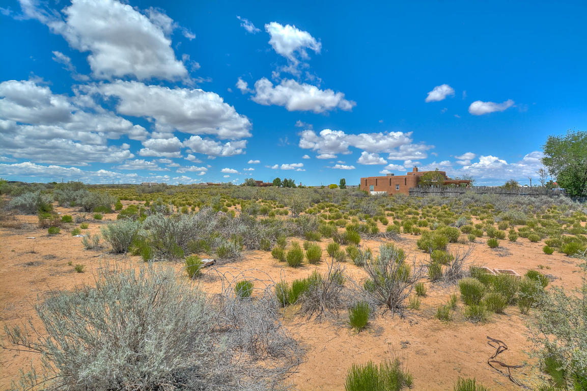 1800 Coulter Street NE, Rio Rancho, NM 87144