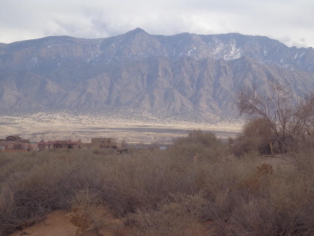 6200 La Paz NE, Rio Rancho, NM 87144