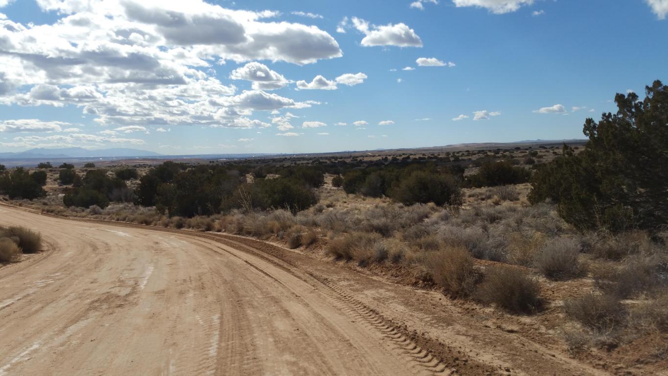 5227 Mozart Court NE, Rio Rancho, NM 87144