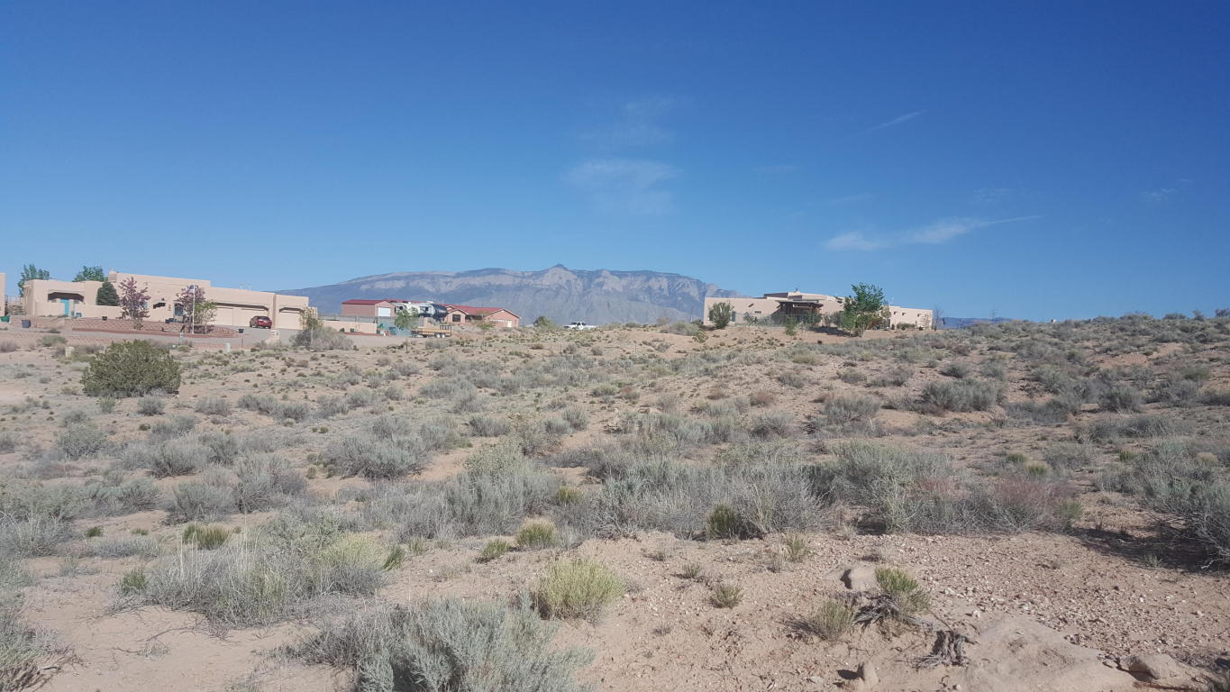 4628 Sioux Drive NE, Rio Rancho, NM 87144