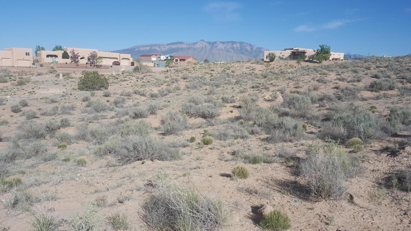 4628 Sioux Drive NE, Rio Rancho, NM 87144