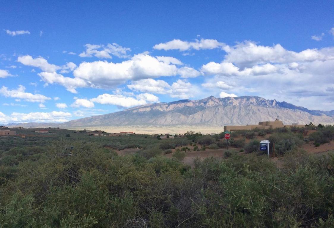 6123 La Paz Road NE, Rio Rancho, NM 87144