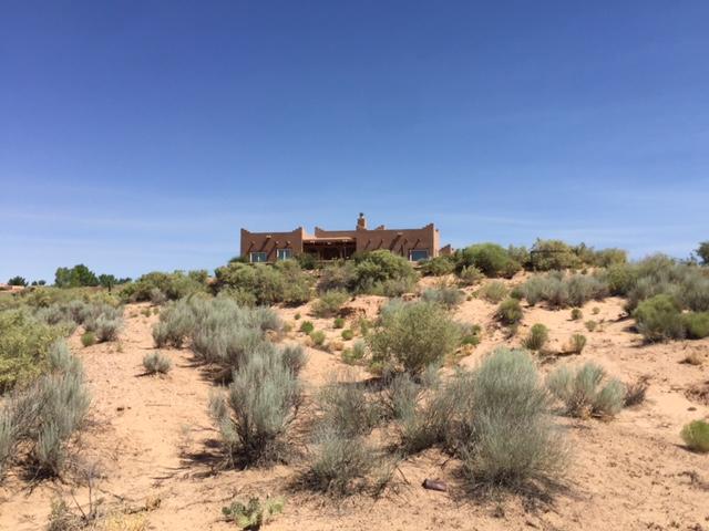 1601 NEZ PERCE Loop NE, Rio Rancho, NM 87144