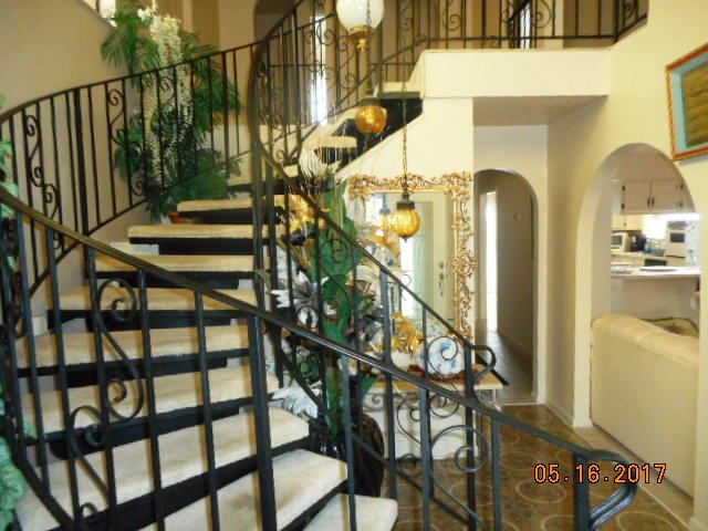 1704 Helena Dr, Gallup, NM 87301