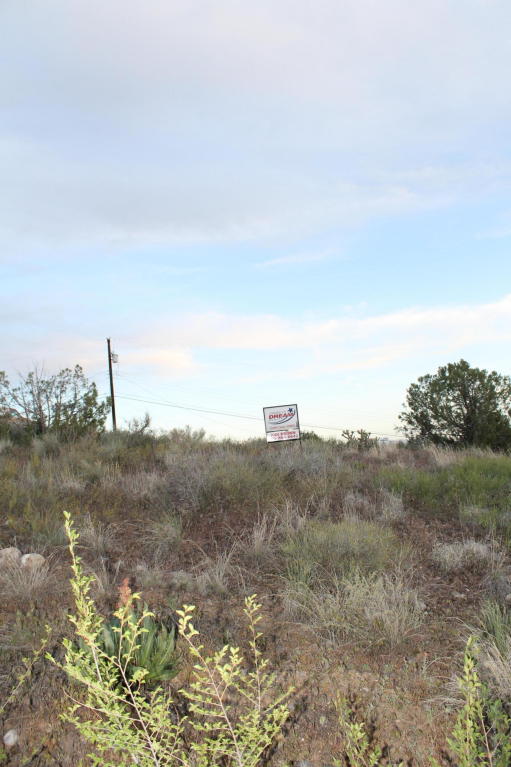 5800WINNIFRED Drive, Farmington, NM 87402