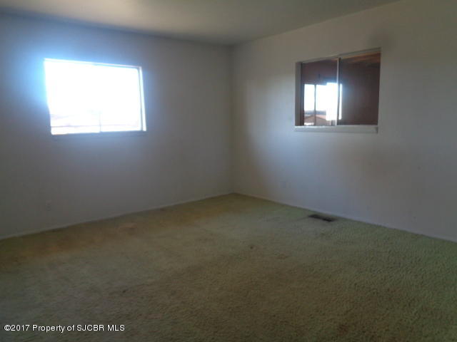 5309VALLEY VIEW Avenue, Farmington, NM 87402