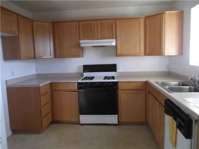 327 N Kittell LoopBloomfield, NM, 87413San Juan County