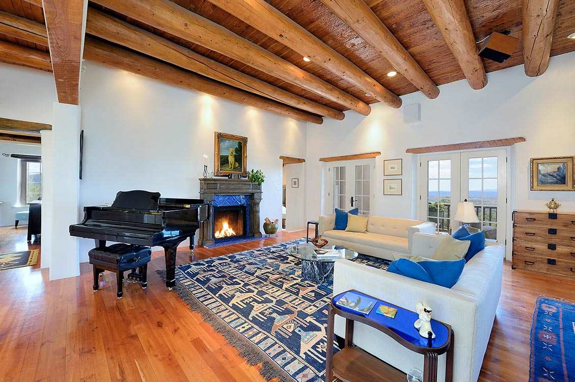 751 Canada Ancha, Santa Fe, NM 87501