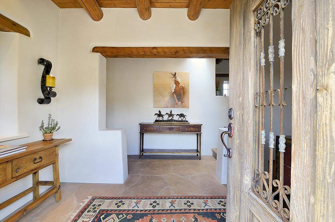 751 Canada Ancha, Santa Fe, NM 87501